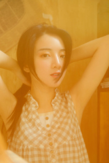 女教师出差丈夫